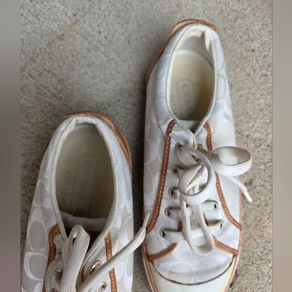 COACH Barrett Signature C Sneakers in White Tan Women's Size 7.5B Classic Skater - Picture 4 of 16
